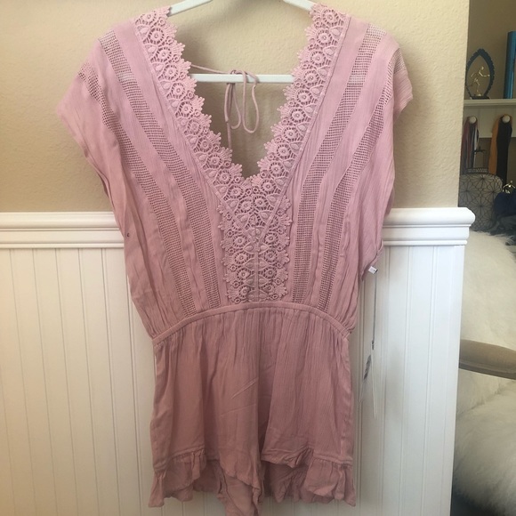 Beach romper - Picture 2 of 2